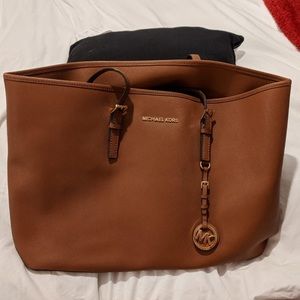 Michael Kors Jet set handbag